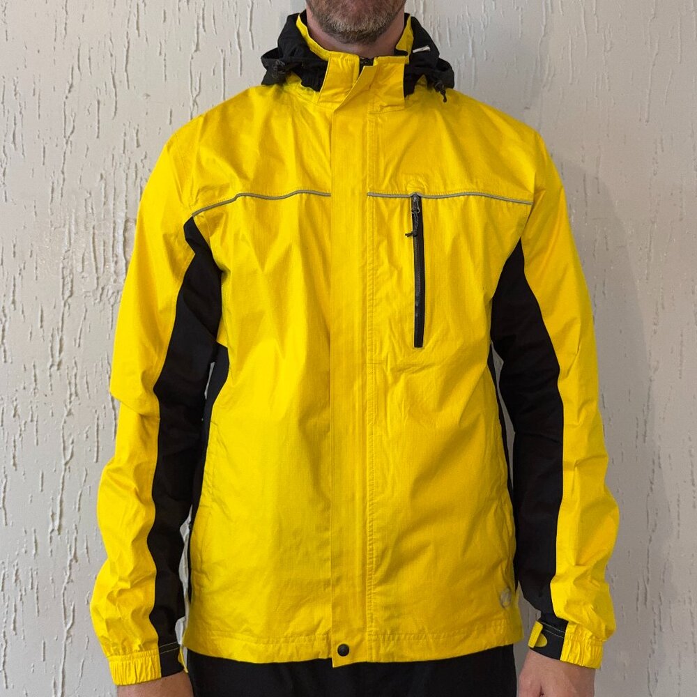 Novara (REI) Men's Cycling Waterproof Shell Medium Yellow
